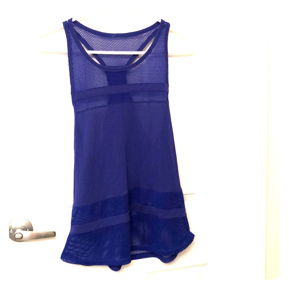 Alo Yoga mesh tank